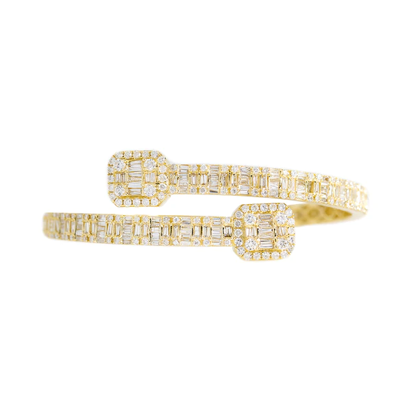 Diamond 2025 clasp bracelet