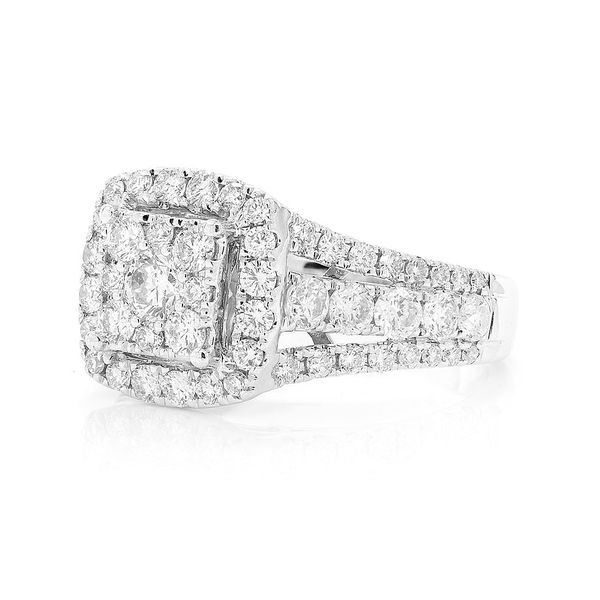 Men Diamond Pinky Ring  | Men Diamond Rings in Dubai, UAE